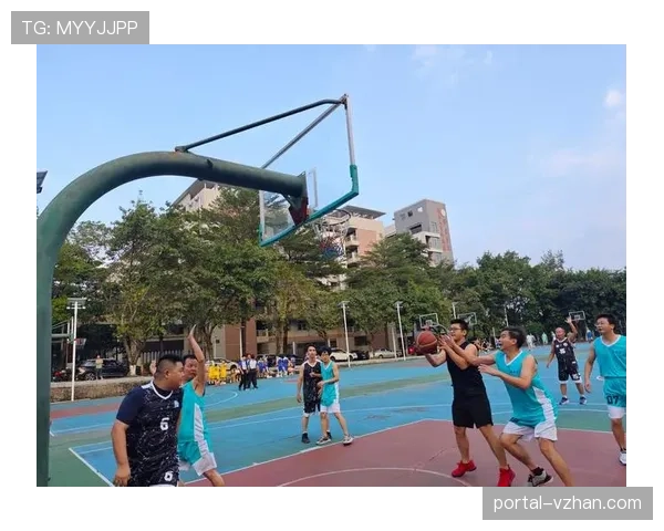 篮球比赛中关于手部接触判定的具体标准和适用场景解析