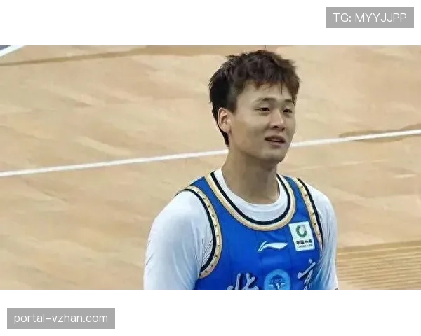 赵睿训练像台机器,朋友圈那张豪宅早餐照把我们都打回凡人 赵睿训练像台机器,朋友圈那张豪宅早餐照把我们都打回凡人